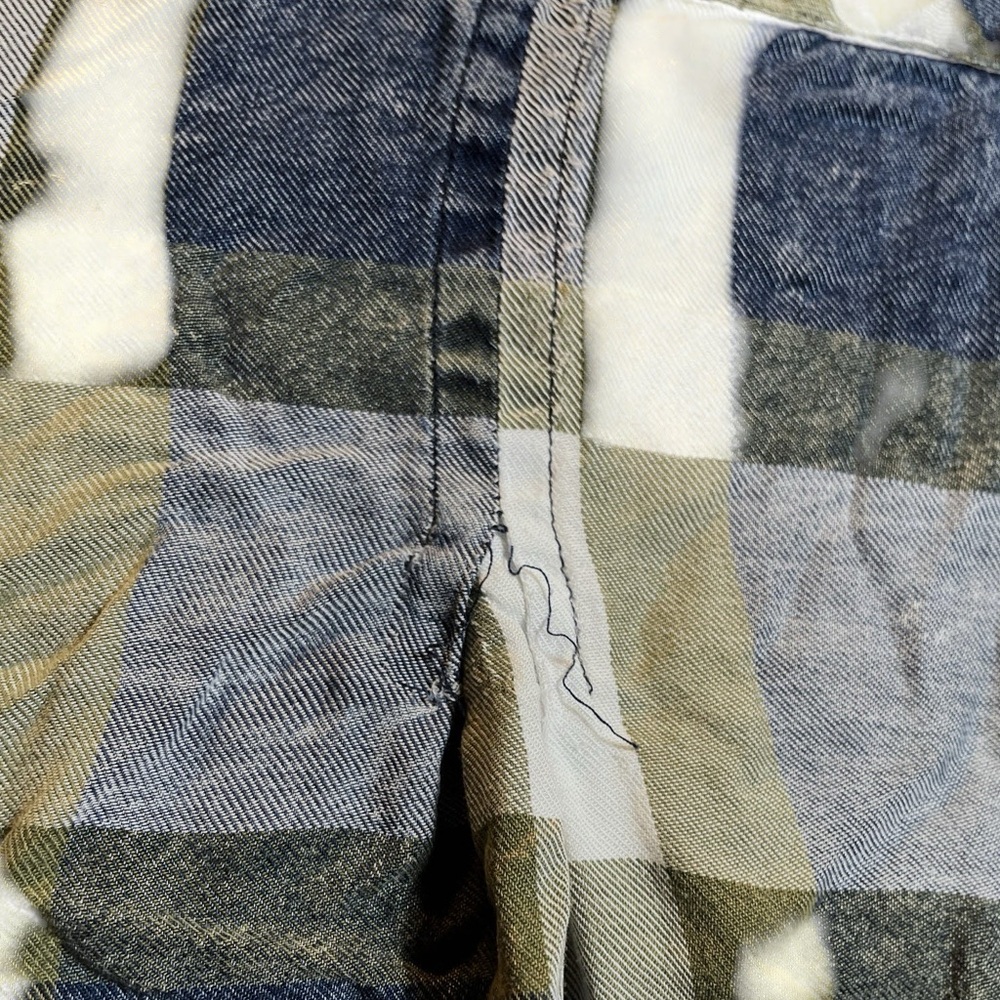 Blue and Green Plaid button down top shirt by Billy T Size L large - Picture 9 of 9